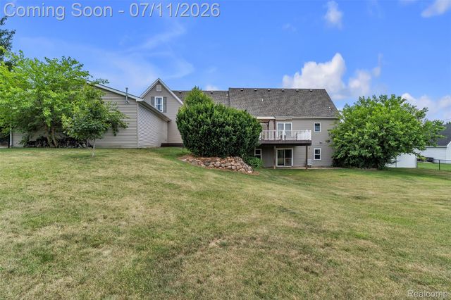 10146 Marshall Road, Green Oak Township, MI 48178