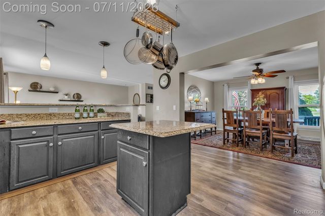 10146 Marshall Road, Green Oak Township, MI 48178