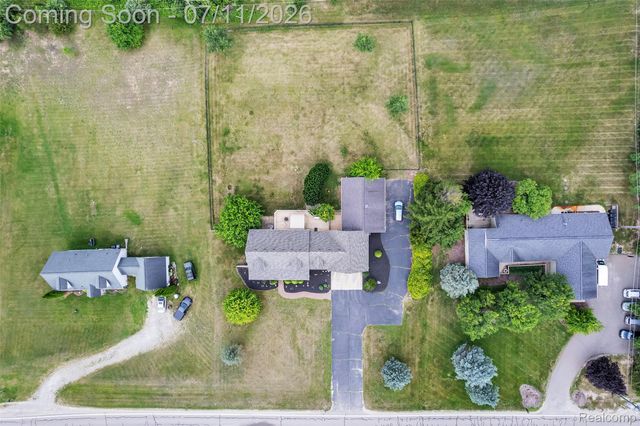 10146 Marshall Road, Green Oak Township, MI 48178