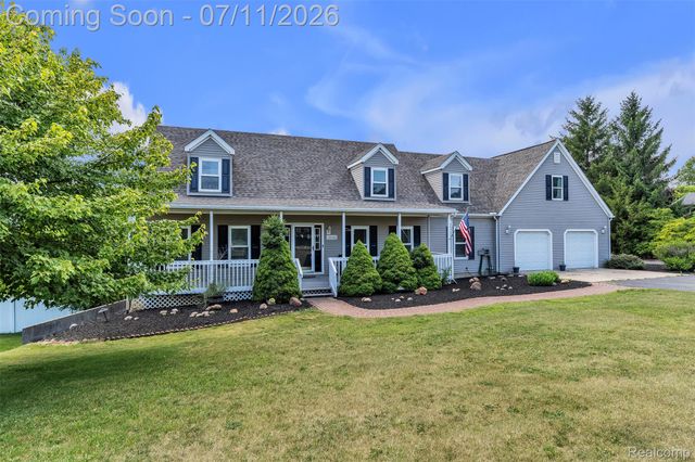 10146 Marshall Road, Green Oak Township, MI 48178