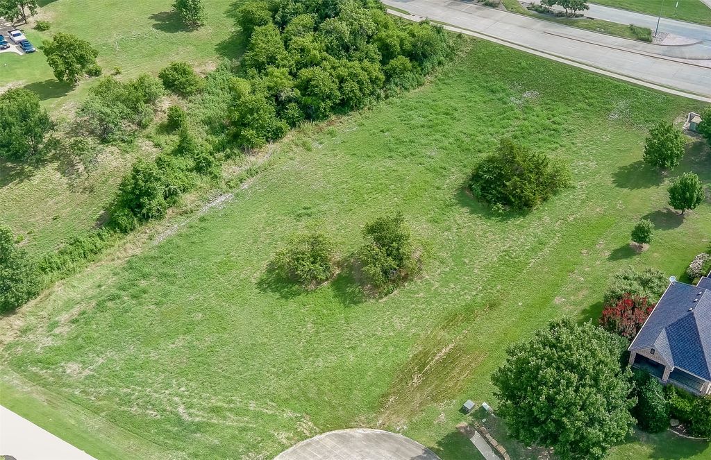 1200 Ivy Court, Cedar Hill, TX 75104