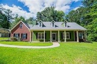 8590 Kencrest Drive, Winston, GA 30187