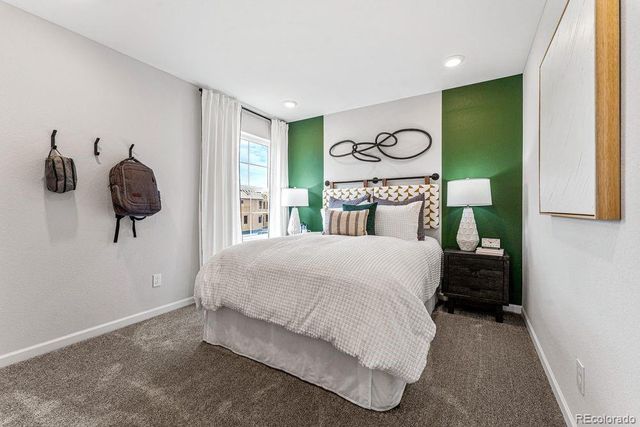 3285 N Coolidge Way, Aurora, CO 80019