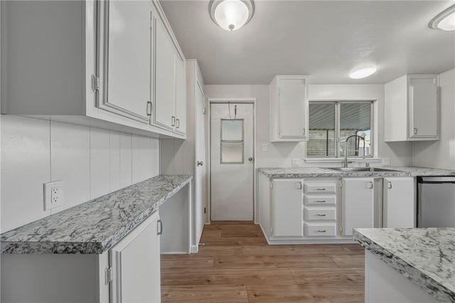 1025 Martin 41, Lakeport, CA 95453