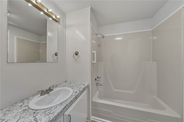 1025 Martin 41, Lakeport, CA 95453