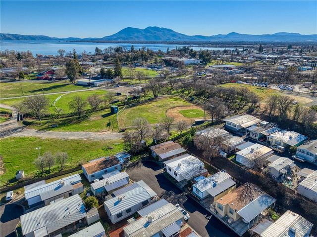 1025 Martin 41, Lakeport, CA 95453