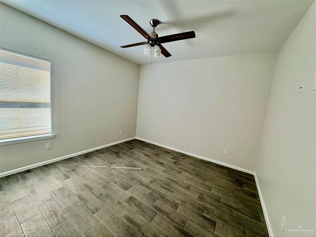 2816 E Harrison Avenue 1, Alton, TX 78573