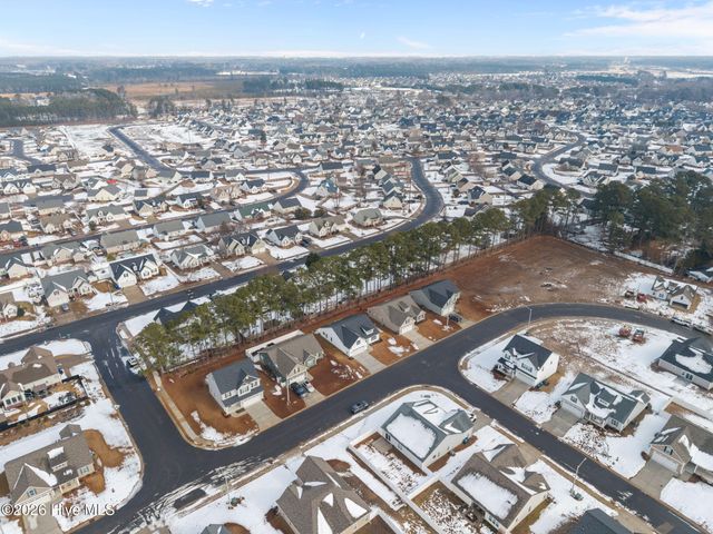 2209 Rhinestone Drive, Winterville, NC 28590