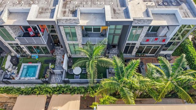 606 NE 8th Ave, Fort Lauderdale, FL 33304