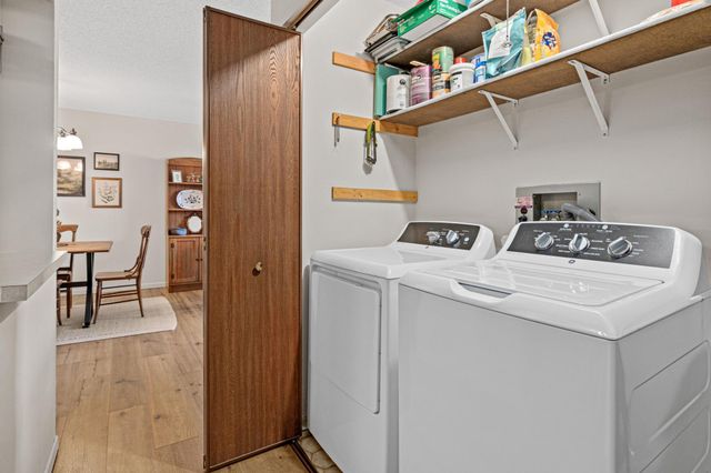 1871 Silver Bell Road 309, Eagan, MN 55122