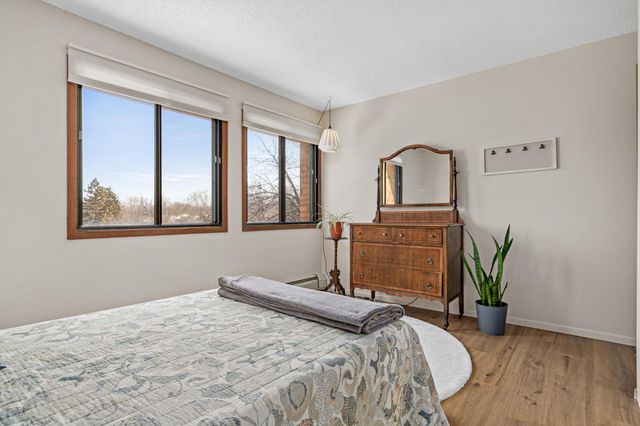 1871 Silver Bell Road 309, Eagan, MN 55122