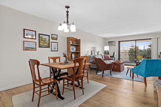 1871 Silver Bell Road 309, Eagan, MN 55122