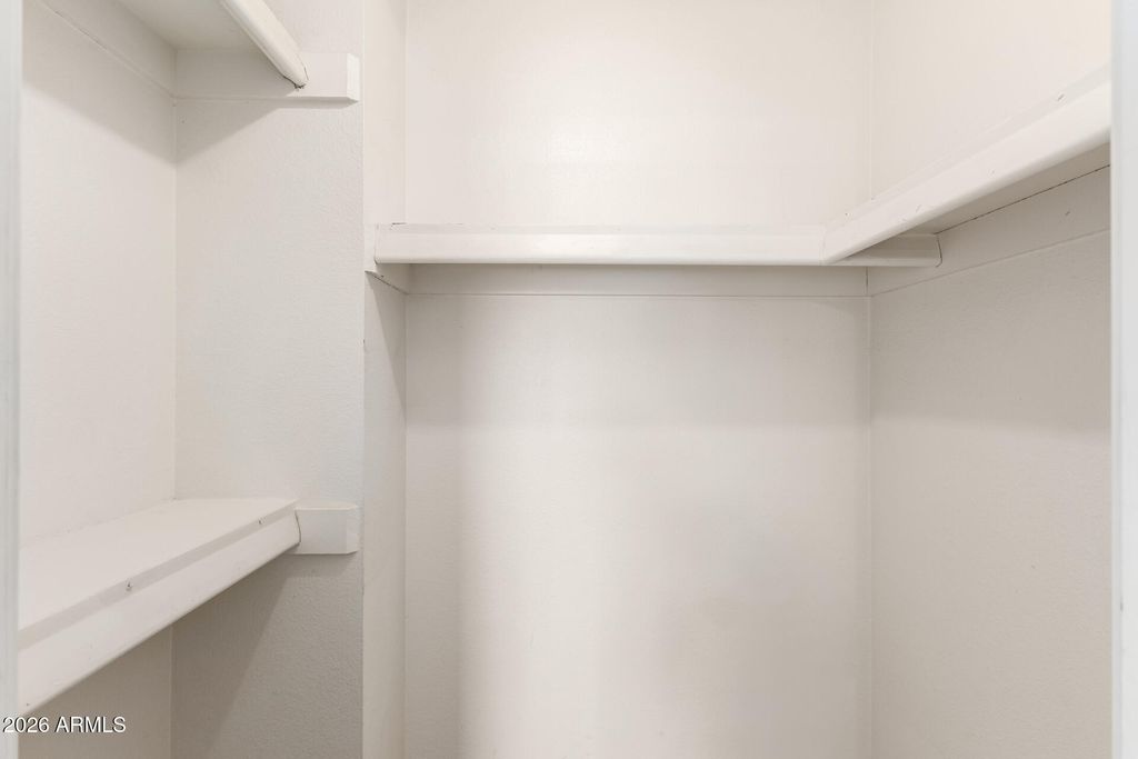 Image 16 of property listing at 577 W MAGDALENA Drive, Tempe, AZ 85283