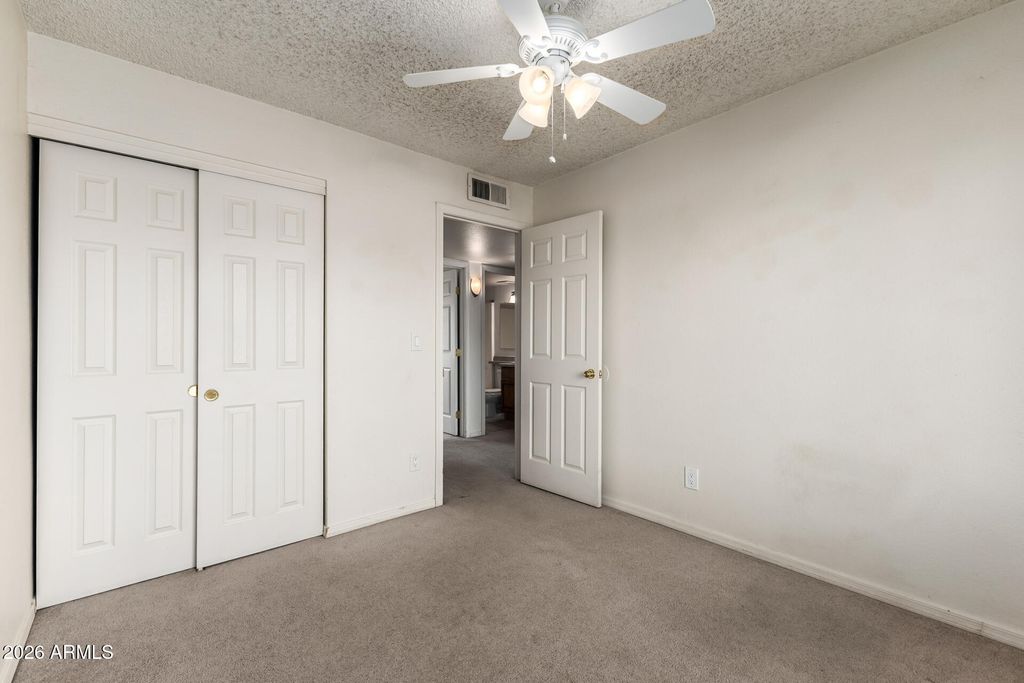 Image 22 of property listing at 577 W MAGDALENA Drive, Tempe, AZ 85283