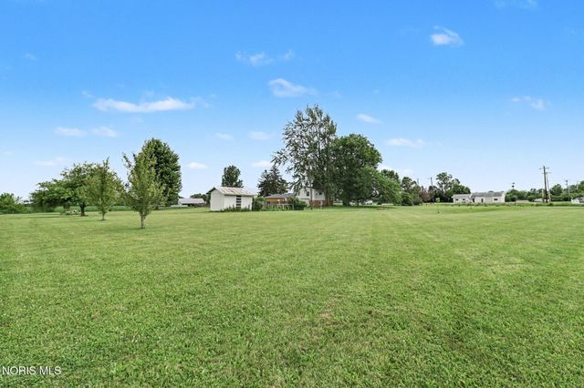 9504 Waterville Swanton Road, Waterville, OH 43566