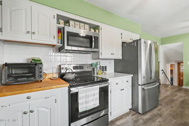 9504 Waterville Swanton Road, Waterville, OH 43566