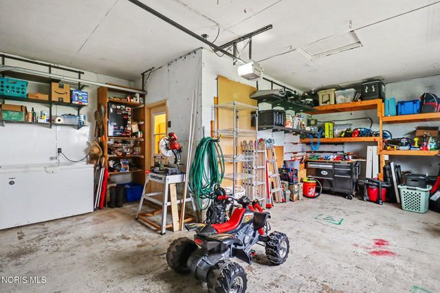 9504 Waterville Swanton Road, Waterville, OH 43566