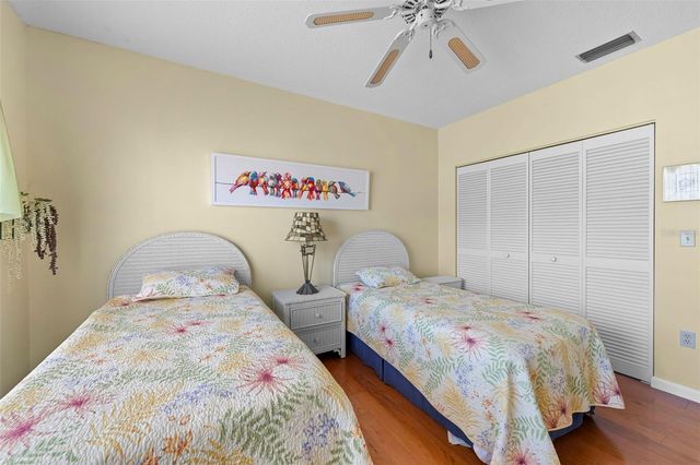 4220 PINEBROOK CIRCLE 10, Bradenton, FL 34209