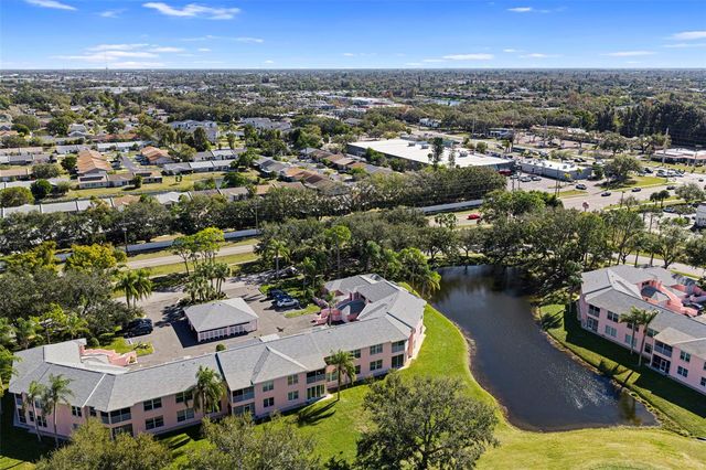 4220 PINEBROOK CIRCLE 10, Bradenton, FL 34209