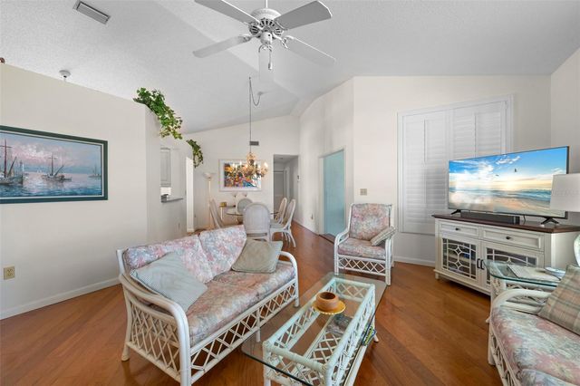 4220 PINEBROOK CIRCLE 10, Bradenton, FL 34209