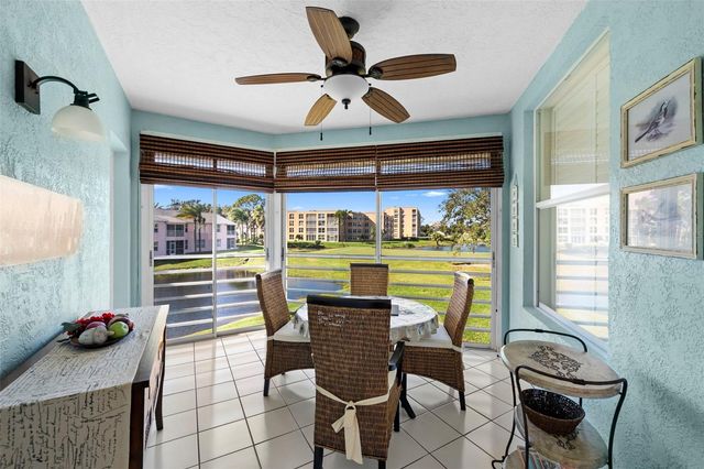 4220 PINEBROOK CIRCLE 10, Bradenton, FL 34209