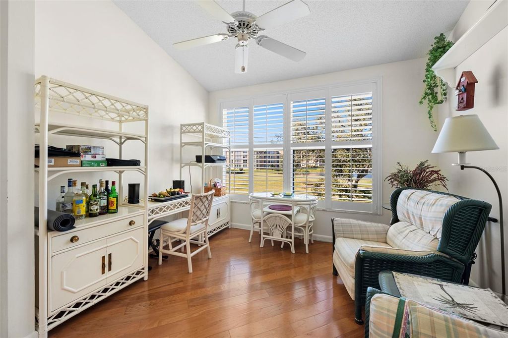 Image 17 of property listing at 4220 PINEBROOK CIRCLE 10, Bradenton, FL 34209