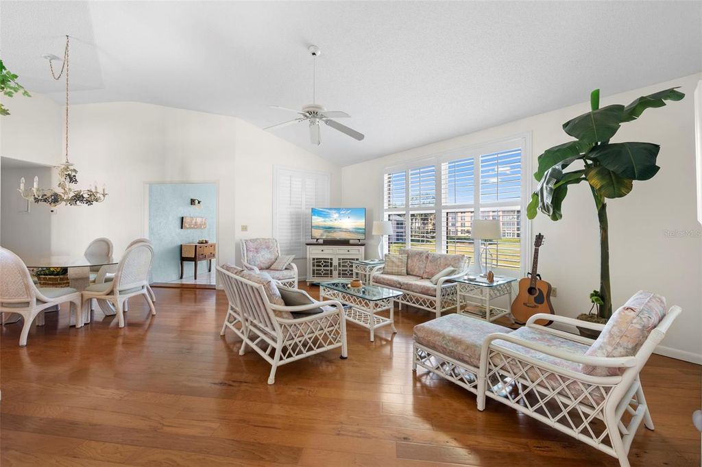 Image 3 of property listing at 4220 PINEBROOK CIRCLE 10, Bradenton, FL 34209