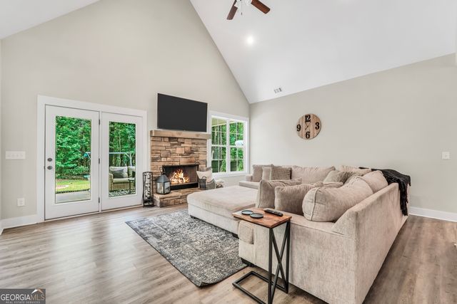 1577 Stark Road, Jackson, GA 30233