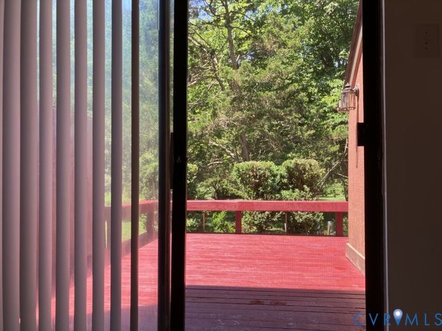 11923 W Briar Patch Dr, Midlothian, VA 23113