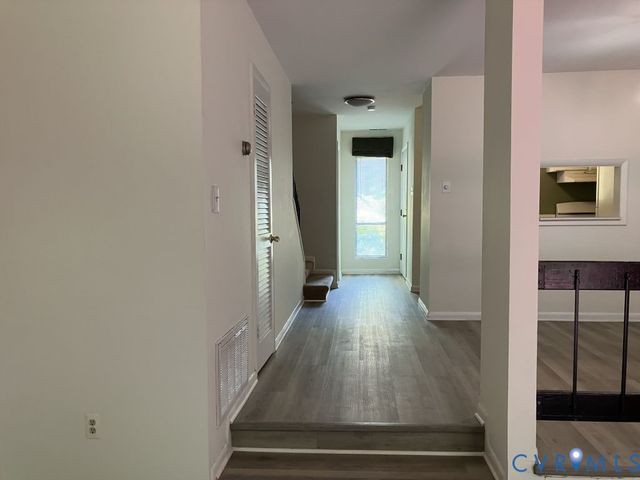 11923 W Briar Patch Dr, Midlothian, VA 23113