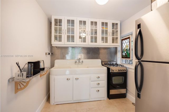 3845 Wood Avenue, Miami, FL 33133