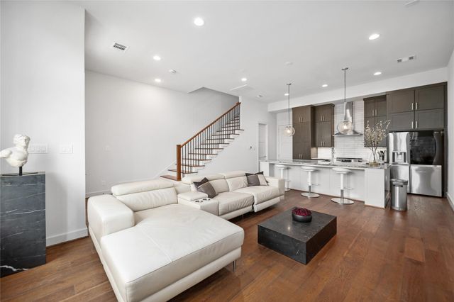 2408 Gray Street, Houston, TX 77003