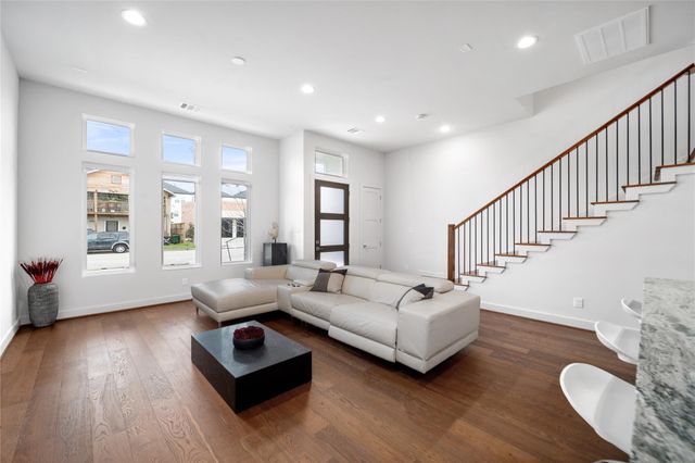 2408 Gray Street, Houston, TX 77003
