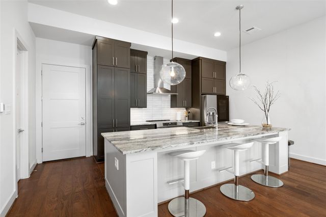 2408 Gray Street, Houston, TX 77003