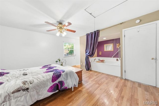 2425 Farnham Court, Florissant, MO 63033