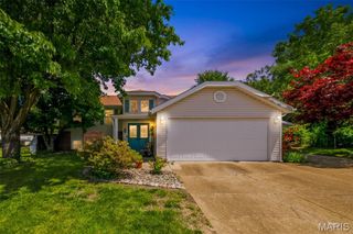 2425 Farnham Court, Florissant, MO 63033