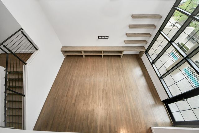 1005 S Shepherd Drive 616, Houston, TX 77019