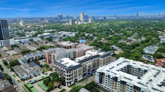 1005 S Shepherd Drive 616, Houston, TX 77019