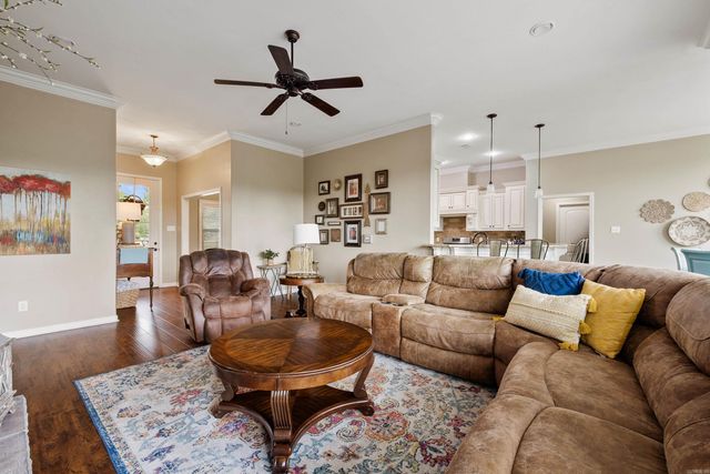 9026 Diamond Ridge Drive, Benton, AR 72019