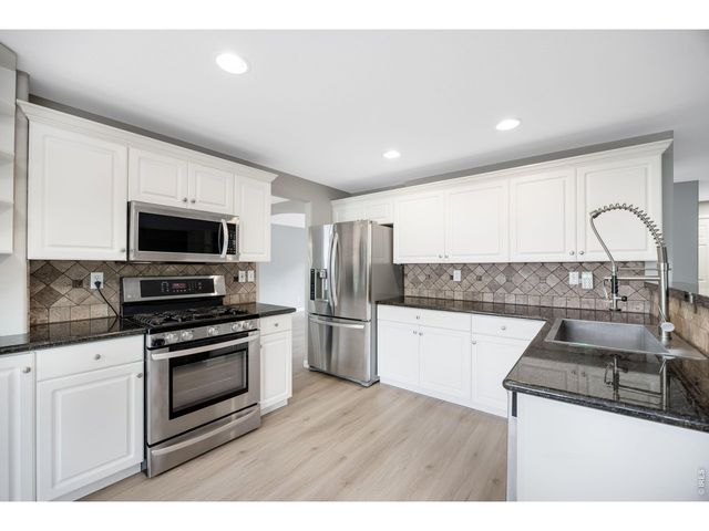 432 Hudson Ct, Fort Collins, CO 80525