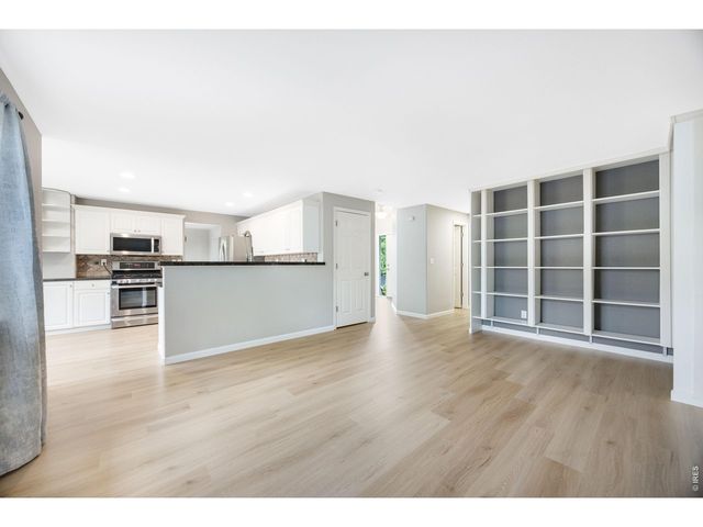 432 Hudson Ct, Fort Collins, CO 80525