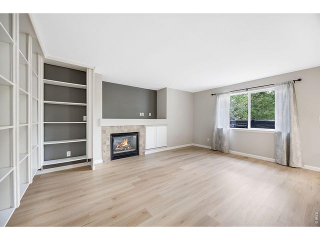 432 Hudson Ct, Fort Collins, CO 80525