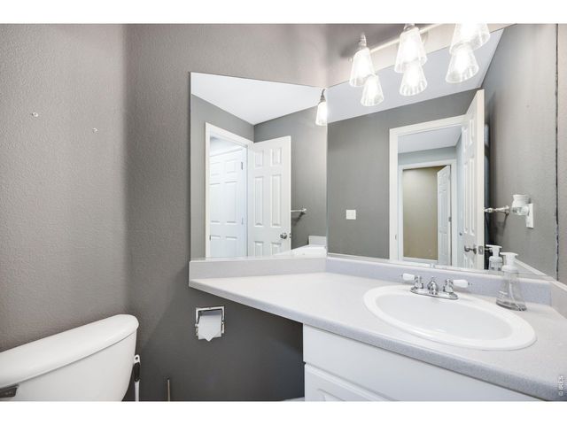 432 Hudson Ct, Fort Collins, CO 80525