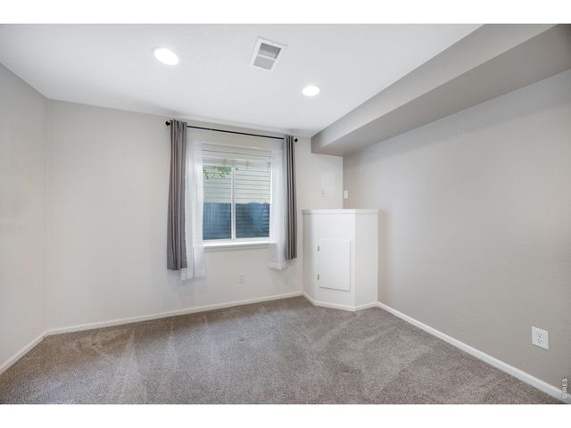 432 Hudson Ct, Fort Collins, CO 80525