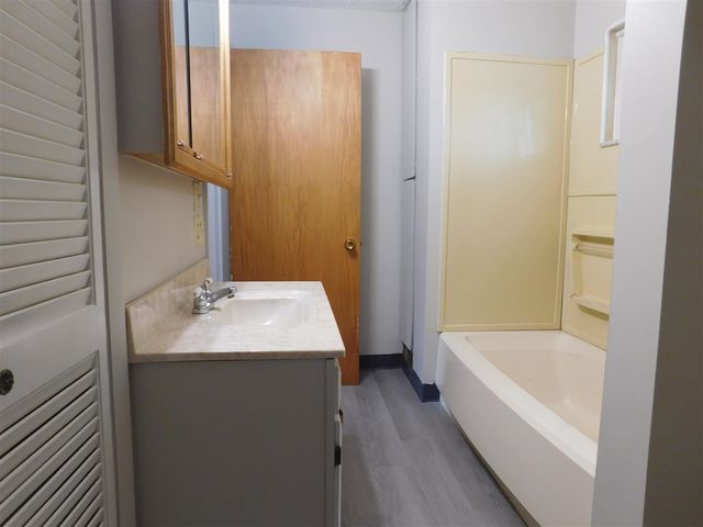1238 3rd Street, Jackson, MI 49203