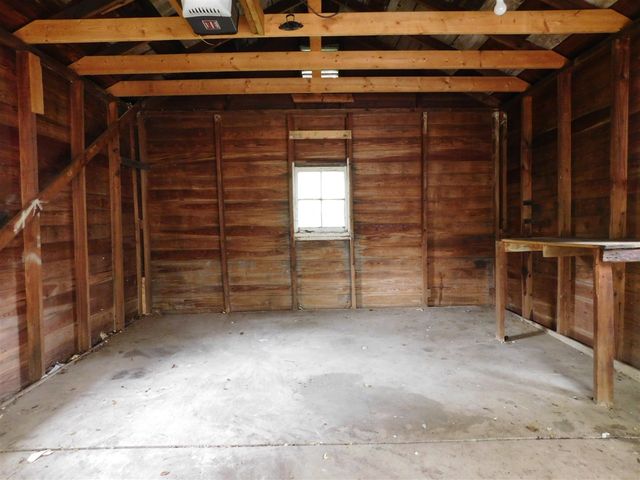 1238 3rd Street, Jackson, MI 49203