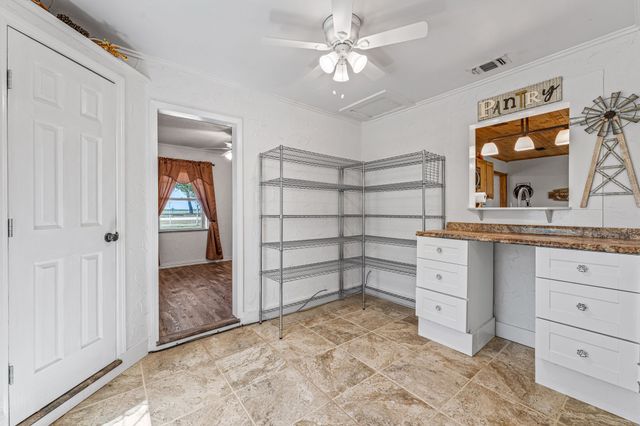 800 County Road 322, Comanche, TX 76442