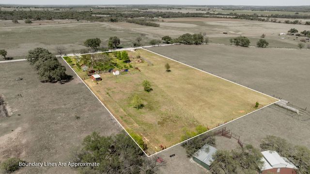 800 County Road 322, Comanche, TX 76442