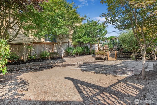 1825 Redmond Place NE, Renton, WA 98056