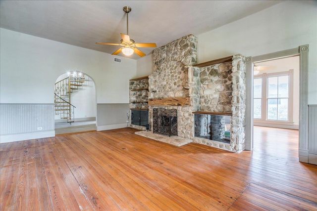 6400 Cypress RD, Kyle, TX 78640